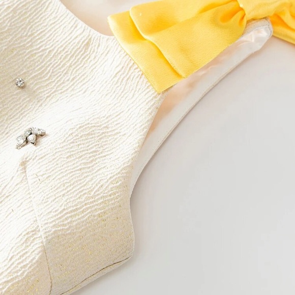 The Eylysa Gorgeous Yellow Bow Dress - Picture 9 of 13